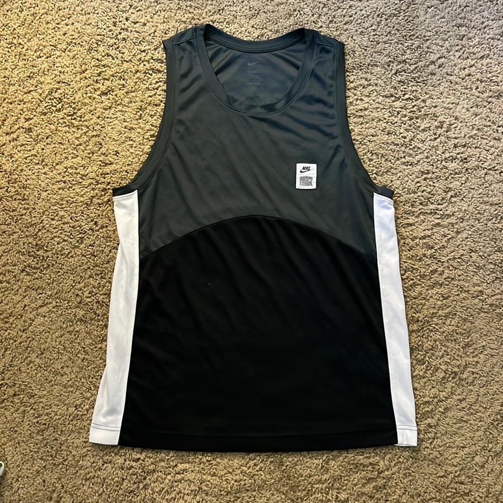 Nike Basketball Jersey - Grey/Black (Size L)